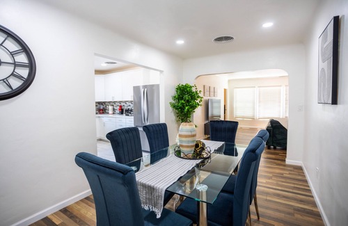 Yuma Townsite Casa | The Yuma White Modern Pool Home