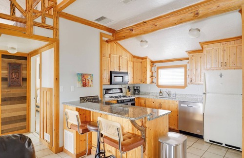 Cedar City Cabina | The Zen Den