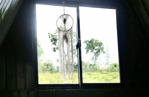 Lindula Cabina | The ZenDen-Cozy Cabin Perfect Hideout For Couples
