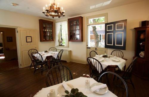 Winston - Salem Cama Y Desayuno | The Zevely Inn