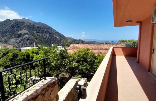 Argyroupoli Casa | Thea's country house