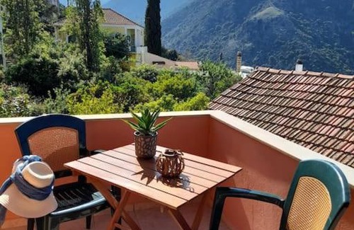 Argyroupoli Casa | Thea's country house