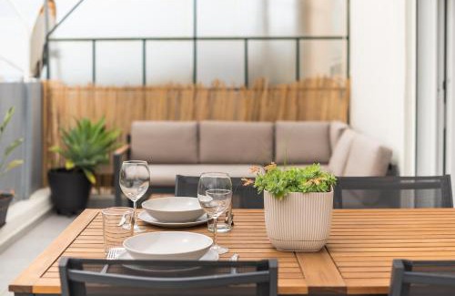 Kallithea Apartamento | THEA Terrace 6th floor Apartment