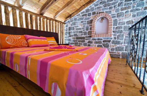 Sarti Apartamento | Theano Apartments
