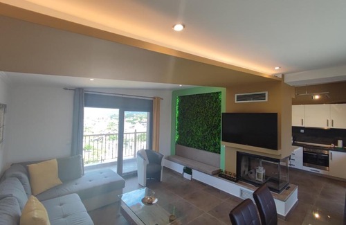 Neos Marmaras Apartamento | THEASIS Luxury Panoramic Penthouse