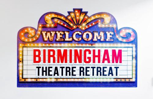 Civil Rights Historic District Apartamento | Theatre Retreat 2 Bedroom Loft - 1 Blk from Theatres