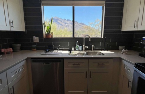 Oro Valley Casa | TheDesertOasis@ #LambertPark:4BD,Mountain Views,Gym,HOA Pool&Spa,PoolTable,CottonBedding