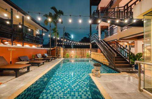 Wua Lai Hotel | THEE Kashatharn by TH District