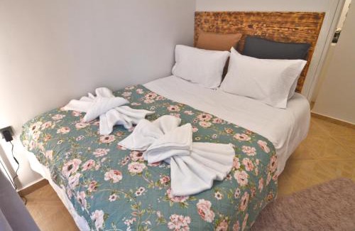 Kastoria Apartamento | Theo Studio Lake View Escape