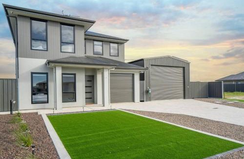 Seymour Casa | TheRiverbend43 Wellington Marina