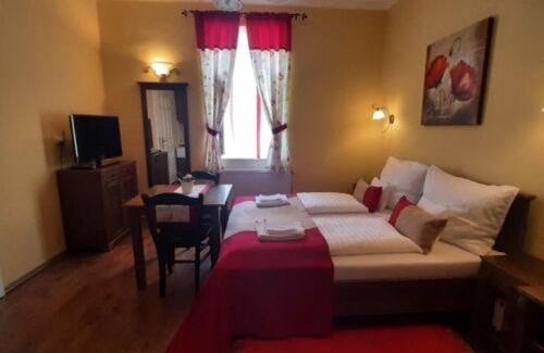Kaba Casa | Thermália Vendégházak - Tulipán Apartman