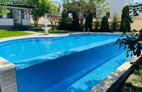 Corbeanca Villa | Therme - Corbeanca by The Lake Luxury Villa