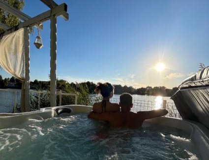 Corbeanca Villa | Therme - Corbeanca by The Lake Luxury Villa