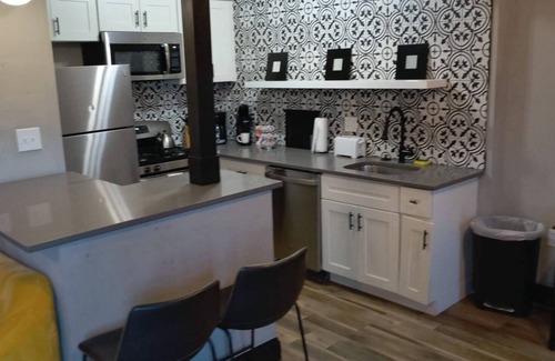 Shaw Apartamento | TheStay Studio W&D Free Parking