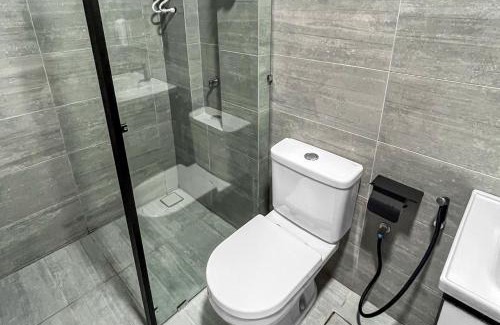 Kuching Apartamento | TheStudio Kuching City Center Serviced Accommodation With Pool And River View