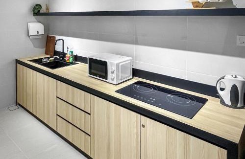 Kuching Apartamento | TheStudio Kuching City Center Serviced Accommodation With Pool And River View