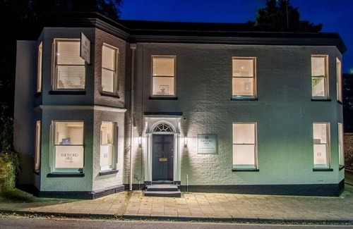 Thetford Casa | Thetford Hive Aparthotel Deluxe Suite 4