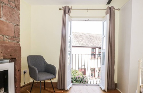 St Bees Casa | THIMBLE COTTAGE, pet friendly, character holiday cottage in St Bees