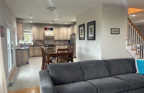 Water Mill Casa | Think Big Blue Skies, 4 Bedroom, 4 Bath Water Mill