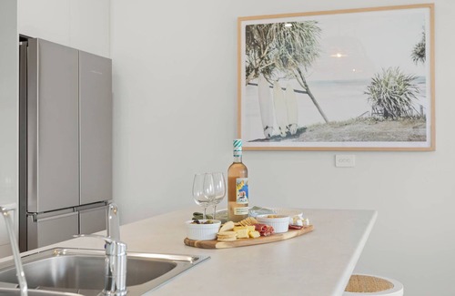 Hayborough Casa | Third Avenue Beach House