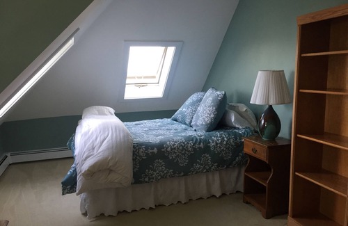 Hull Cama Y Desayuno | Suite del tercer piso en la costa victoriana en la península rodeada de océano