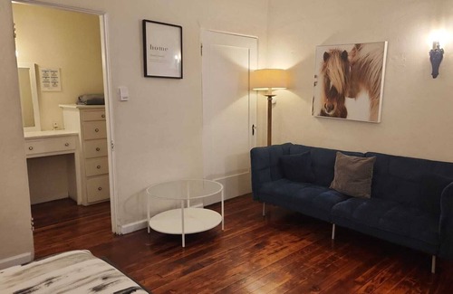 West Gateway Apartamento | Third Street Apartments