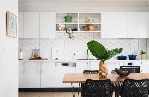 Thirroul Casa | Thirroul Beauty - Be close to the beach, town and restaurants so you can enjoy!