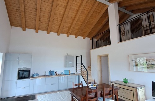 Corno di Rosazzo Apartamento | this 3-bedroom apartment features a fully equipped kitchen
