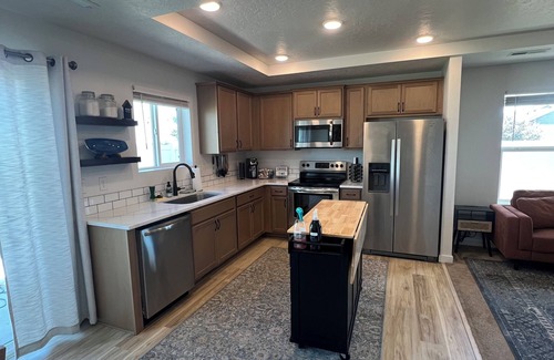 Nampa Casa | This 3-bedroom home is a hotspot for events, weddings and The Ford Idaho Center!