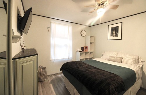 Rockaway Beach Cabina | This apartment is a 1 bedroom(s), 1 bathrooms, located in Rockaway Beach, OR.