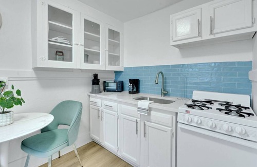 Downtown Rochester Apartamento | This apartment is a 0 bedroom(s), 1 bathrooms, located in Rochester, NY.