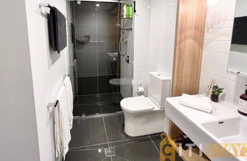 City East Apartamento | Light & Lovely in Canberra's CBD - 1BR Apt w/Carsp
