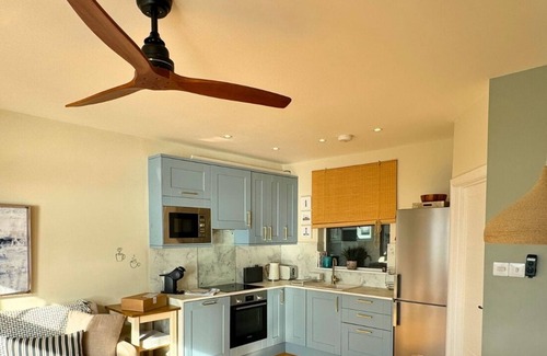 Margate Apartamento | This apartment is a 2 bedroom(s), 1 bathrooms, located in Margate, England.