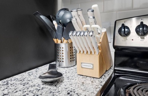 Carrboro Apartamento | This apartment is a 2 bedroom(s), 2 bathrooms, located in Carrboro, NC.