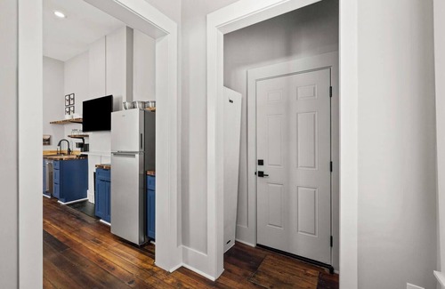 Frankfort Apartamento | This apartment is a 2 bedroom(s), 1 bathrooms, located in Frankfort, KY.