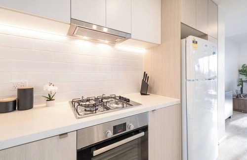 Maribyrnong Apartamento | This apartment is a 2 bedroom(s), 2.5 bathrooms, located in Maribyrnong, VIC.