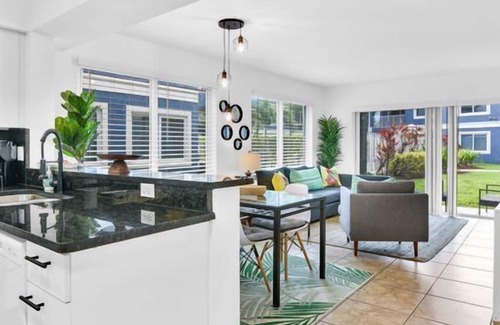 Mission Bay Apartamento | This apartment is a 0 bedroom(s), 2 bathrooms, located in Boca Raton, FL.