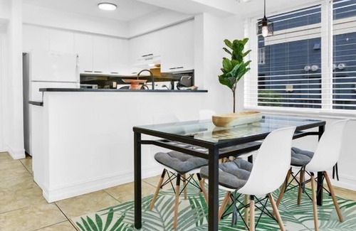 Mission Bay Apartamento | This apartment is a 0 bedroom(s), 2 bathrooms, located in Boca Raton, FL.