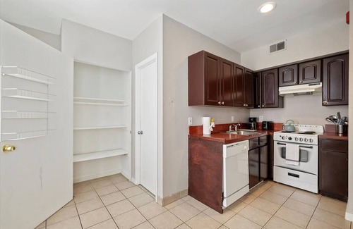 Graduate Hospital Apartamento | This apartment is a 1 bedroom(s), 1 bathrooms, located in Philadelphia, PA.