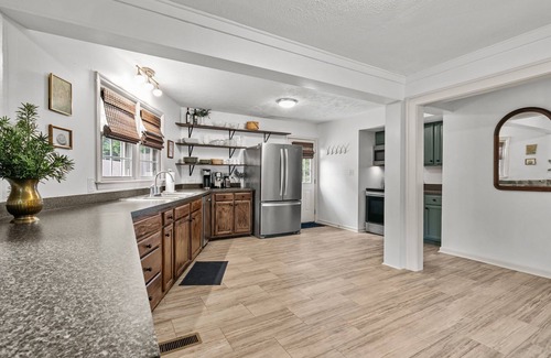 Terry Sanford Casa | This beautiful home is in the historic Haymount district of Fayetteville.