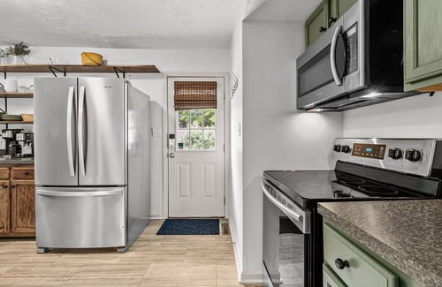 Terry Sanford Casa | This beautiful home is in the historic Haymount district of Fayetteville.
