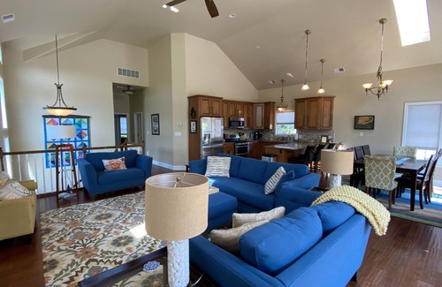 West Cape May Casa | This charming and spacious home comfortably accommodates 8 people with plenty of room for everyone.