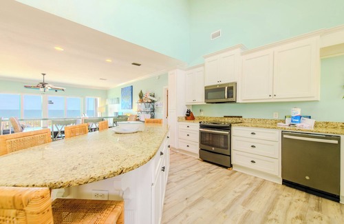 Sea Palm Village Casa | Esta encantadora casa de la isla apareció una vez en Parade of Homes y descubrirá por qué de inmediato.