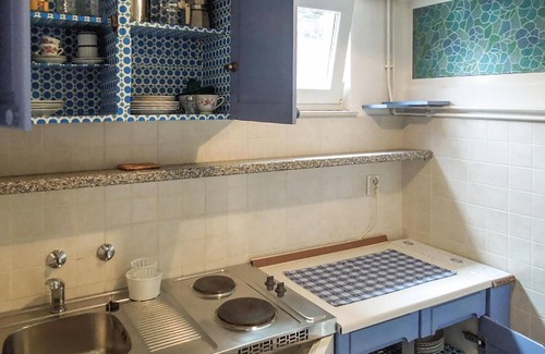 Martinscica Apartamento | This compact holiday apartment is just a few metres from the pebble beach.