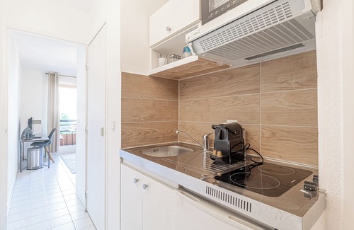 French Riviera Condominio | This condominium is a 1 bedroom(s), 1 bathrooms, located in Beausoleil, AL.