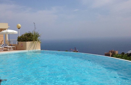 Beausoleil Condominio | This condominium is a 1 bedroom(s), 1.5 bathrooms, located in Beausoleil, Alpes Maritimes.