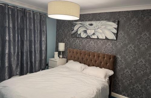 Glasgow Casa | This guest house not ready please don t book me