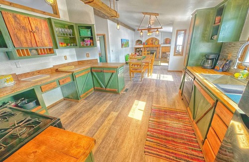 Cottonwood-Verde Village Casa | This house is a 2 bedroom(s), 2 bathrooms, located in Cottonwood, AZ.
