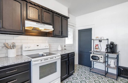 Augusta Casa | This house is a 2 bedroom(s), 1 bathrooms, located in Augusta, KS.