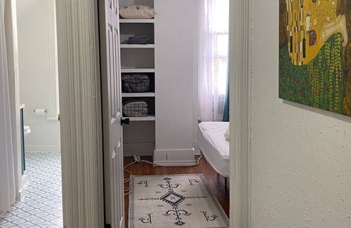 Whittier Casa | This house is a 2 bedroom(s), 2 bathrooms, located in Denver, CO.